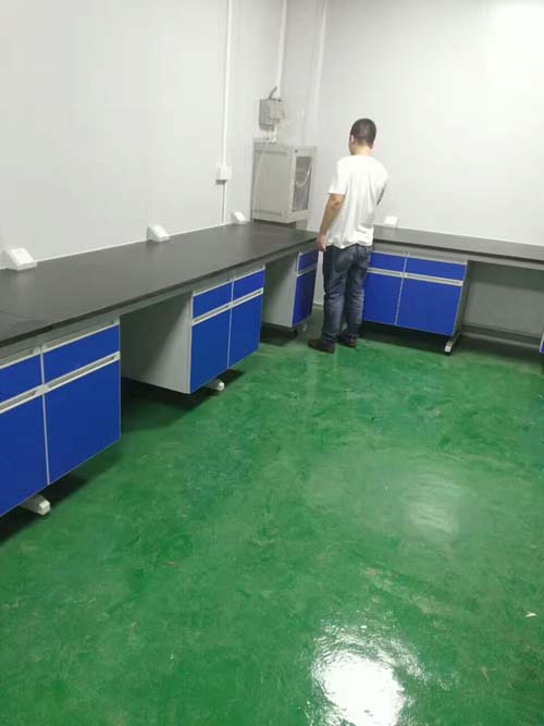 实验台正常使用对于实验结果的准确性以及实验者的安全至关重要。